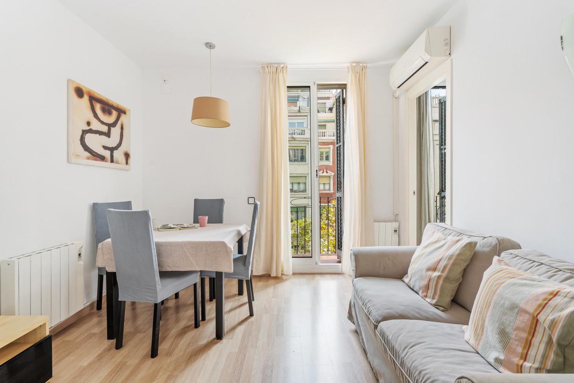 Sagrada Familia Avenida Gaudi Views&cozy Lounge Apartament *
